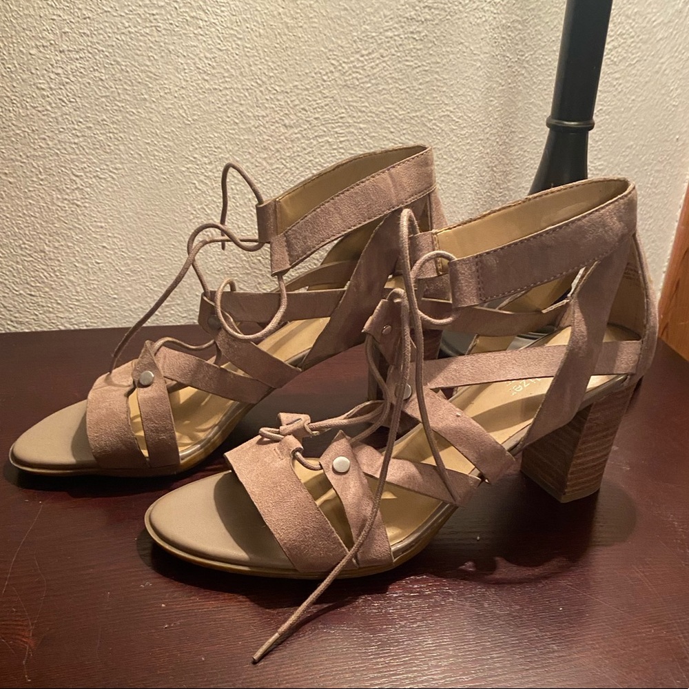 Neutralizer Sand Strap Sandals